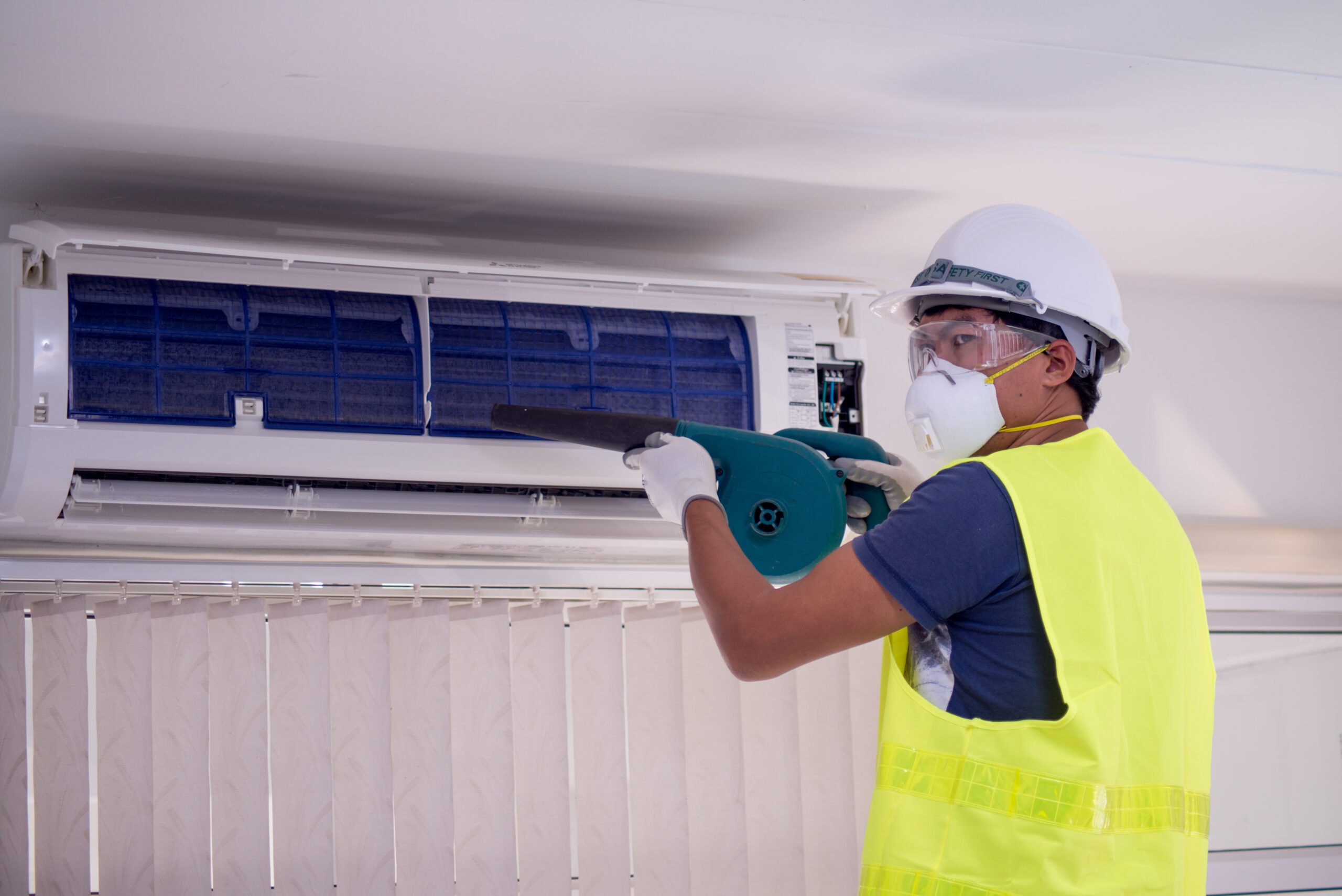 Air Conditioner Repair Service Near me Dubai