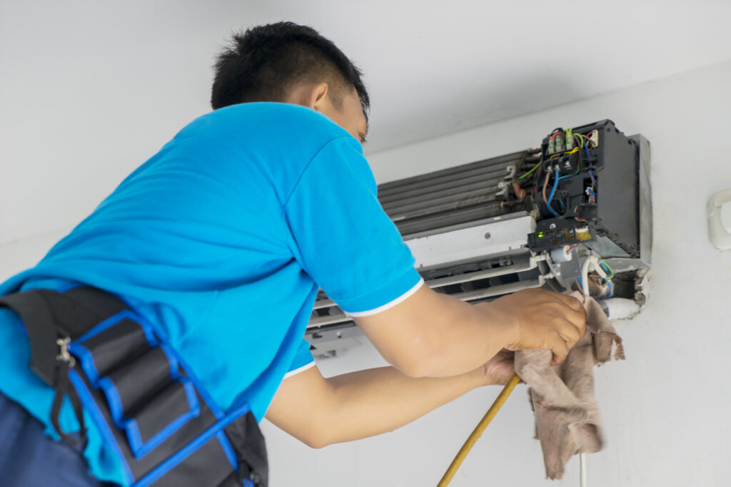 AC Maintenance Services in Dubai